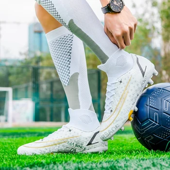 Vastupidav jalgpalli kingad Saapad Väljas Messi Chuteira Ühiskonna Hulgi Tossud Futsal Koolitus Matche Kerge 35-45 Suurus